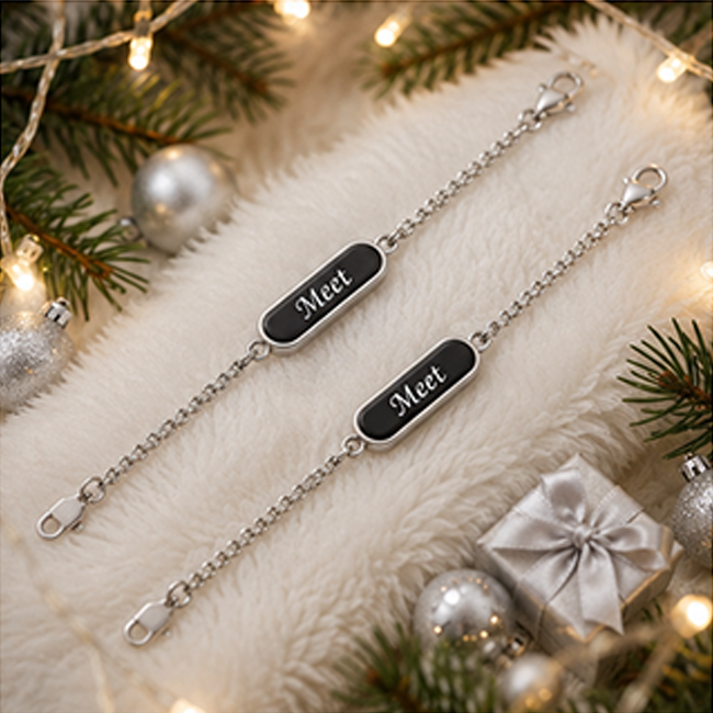 Pack of 2 Customized Name Silver Chain Rakhi for Brother | Metal Bracelet