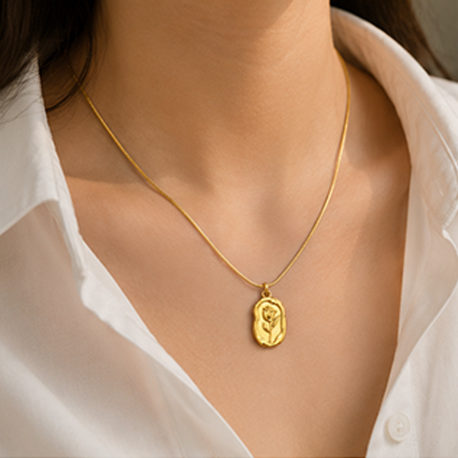 Pack of 1 Gold Plated Rose Flower Oval Coin Pendant Chain | Women Jewelry